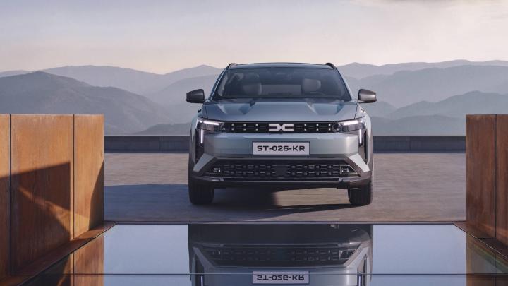 Dacia striker 2026 przód