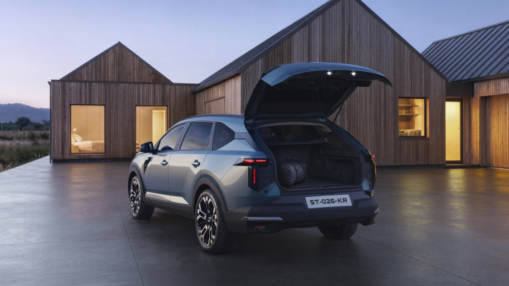 Dacia striker 2026 tył